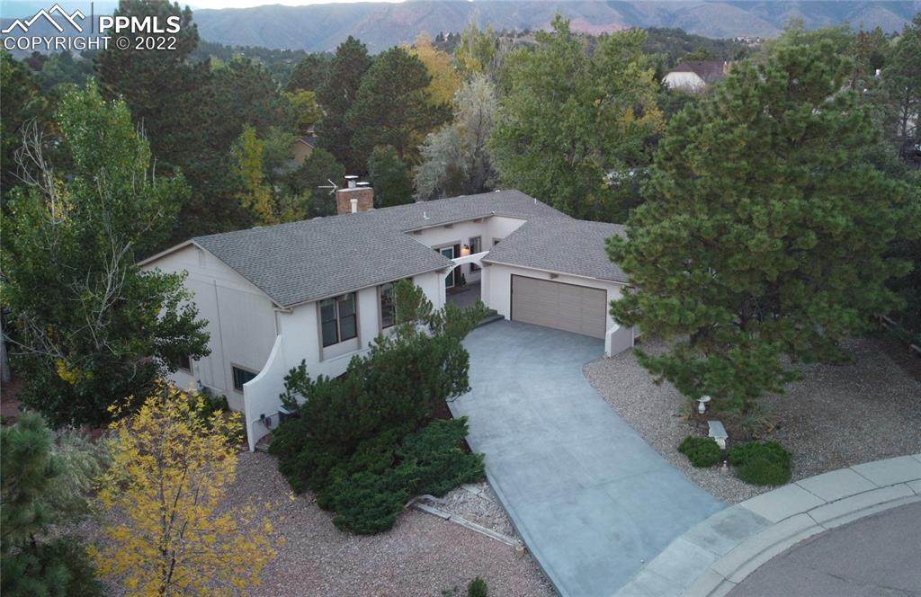 680 Blackhawk Drive - Photo 1