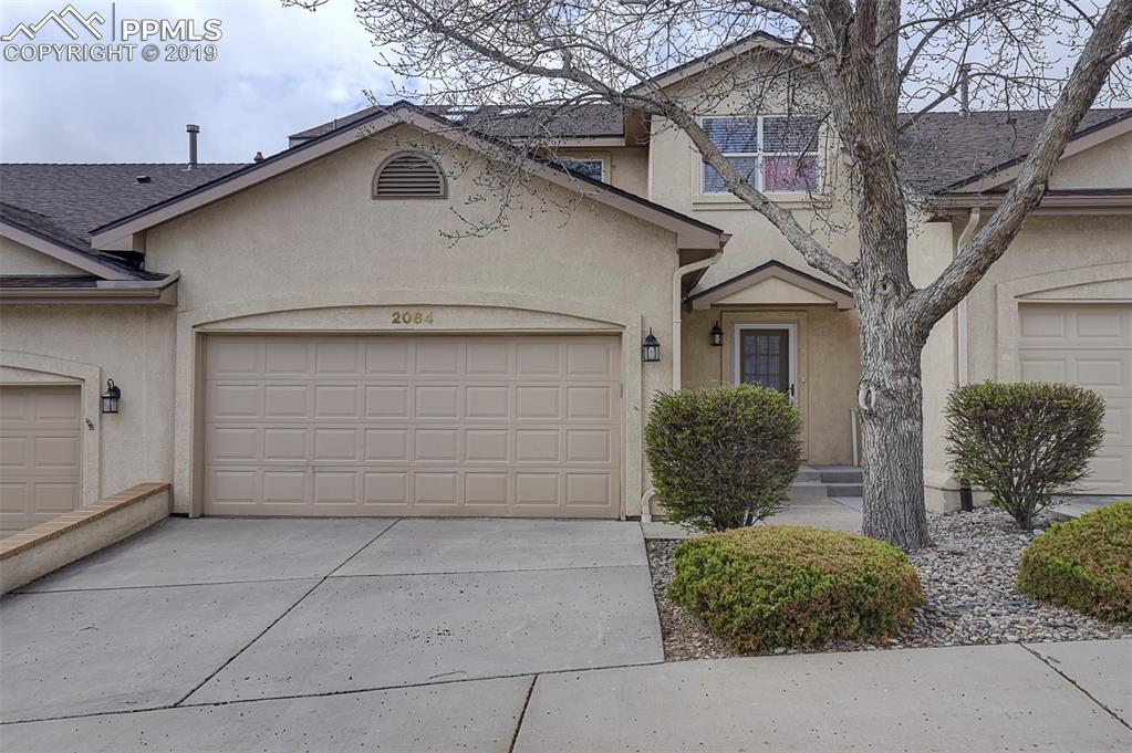 2064 Summerset Drive - Photo 1