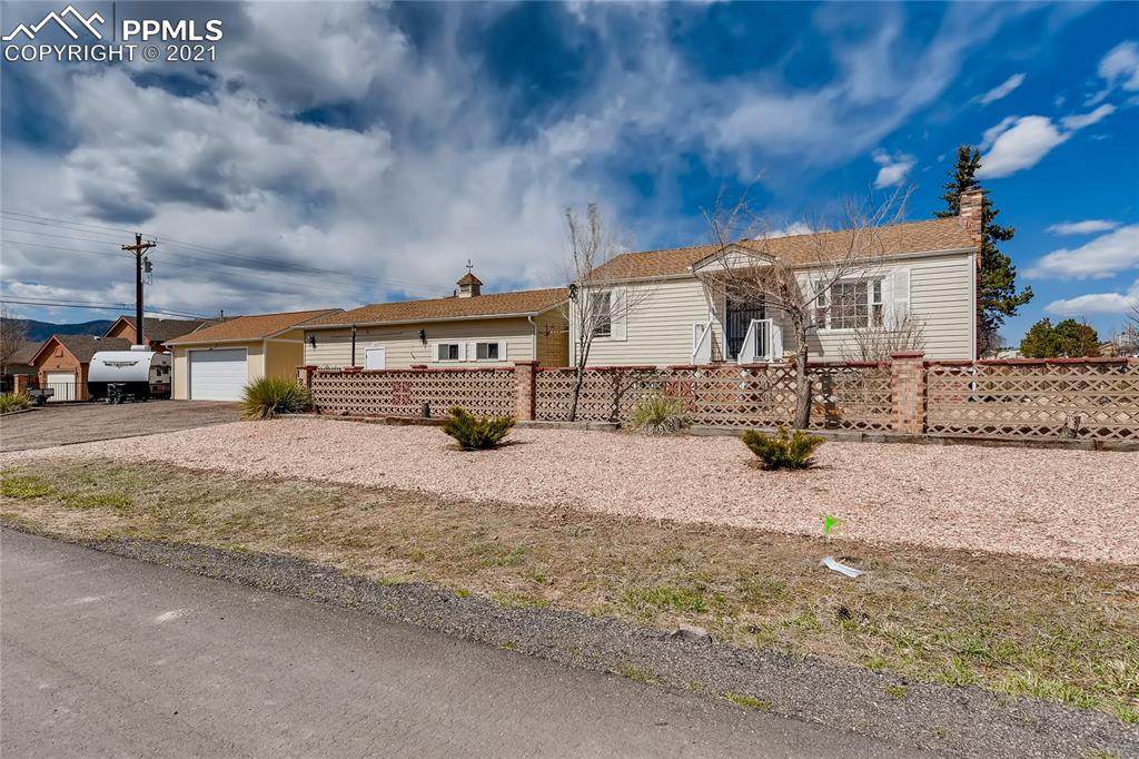 189 4th Street - Photo 1