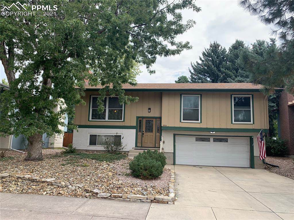 3924 Midsummer Lane - Photo 1