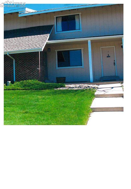 376 Rockrimmon Boulevard - Photo 1