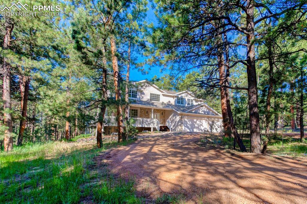 395 Powderhorn Drive - Photo 1