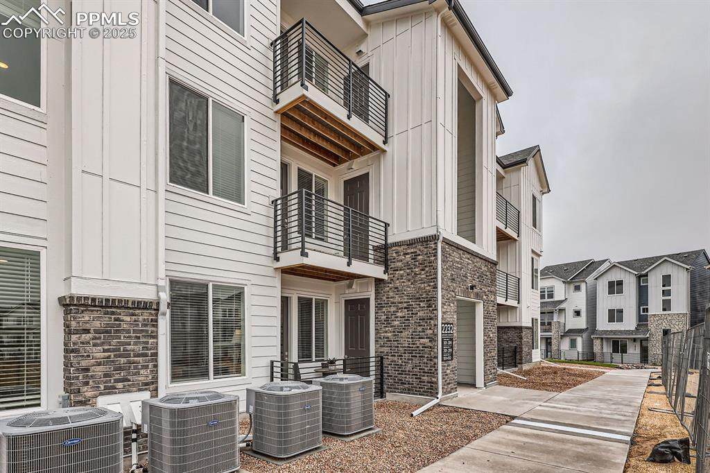 2232 Arikaree Heights - Photo 1