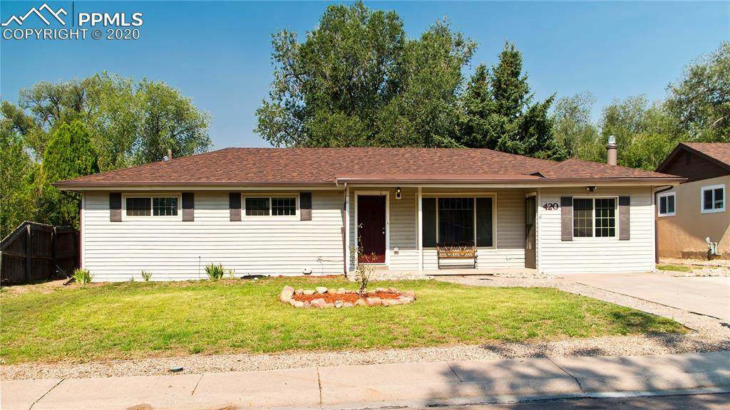 420 Aspen Drive - Photo 1