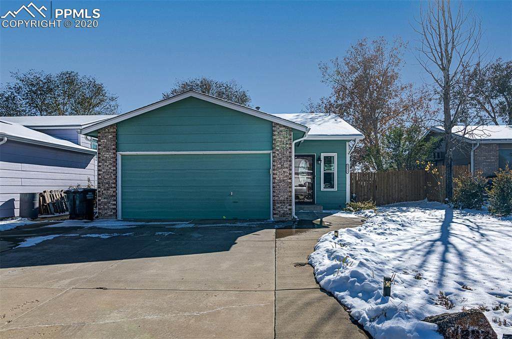 4227 Dooley Way - Photo 1