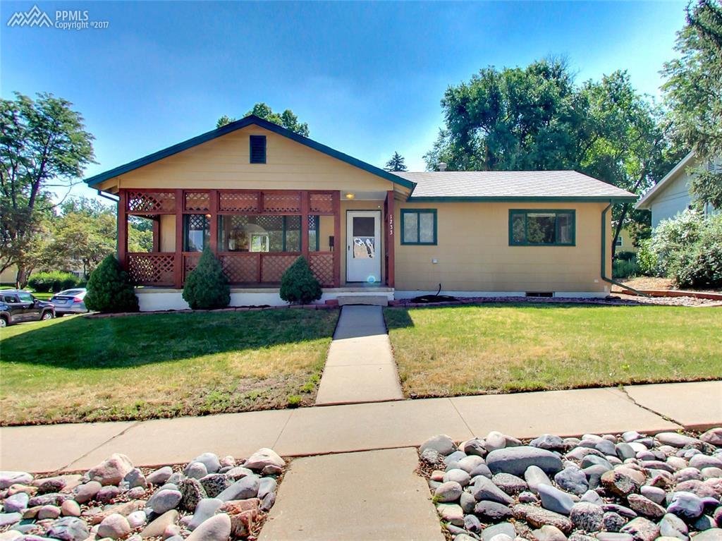 1233 Hancock Avenue - Photo 1