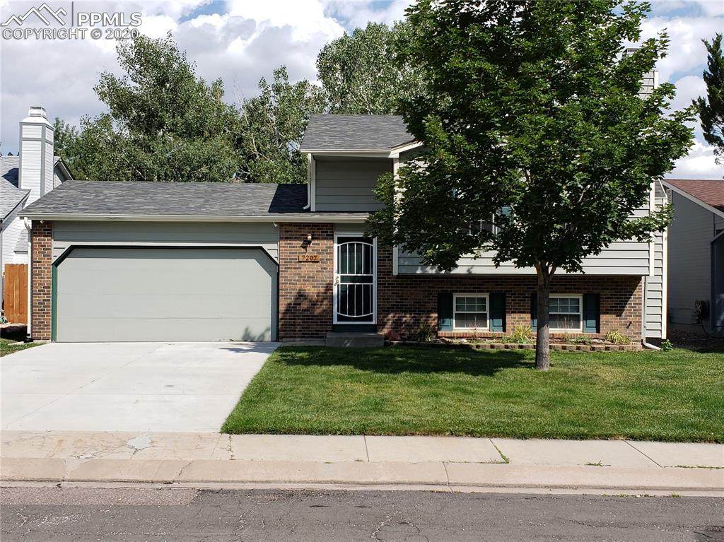 7207 White Buffalo Road - Photo 1