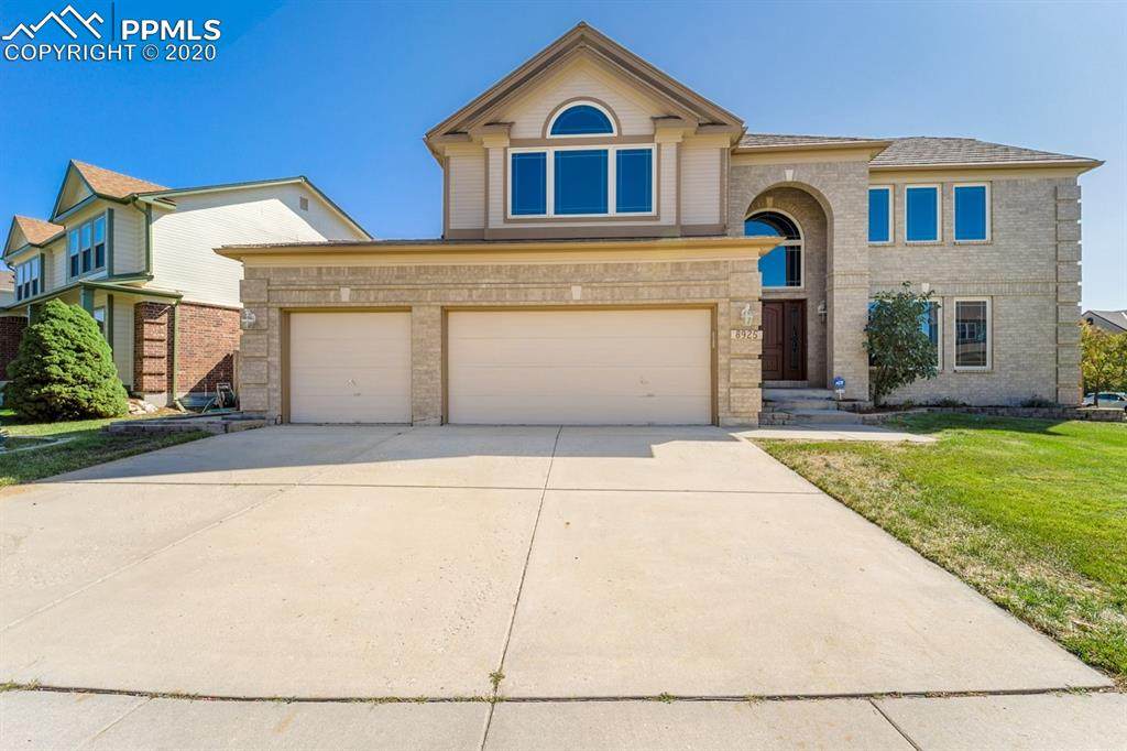 8925 Edgefield Drive - Photo 1