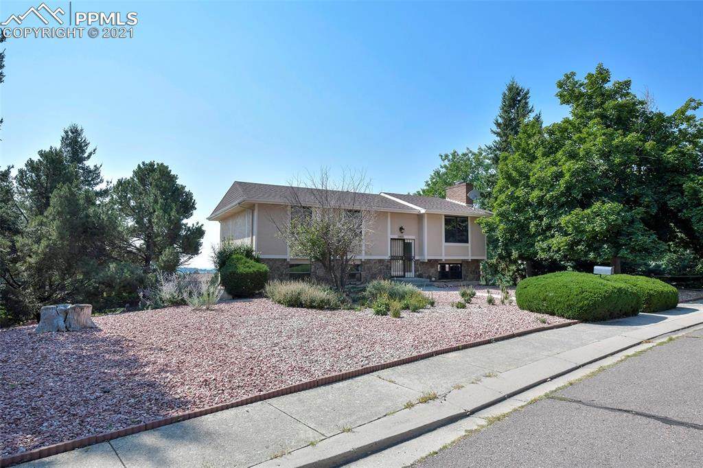 5425 Zapato Drive - Photo 1