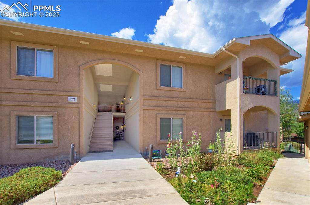 1675 Little Bear Creek Point - Photo 1