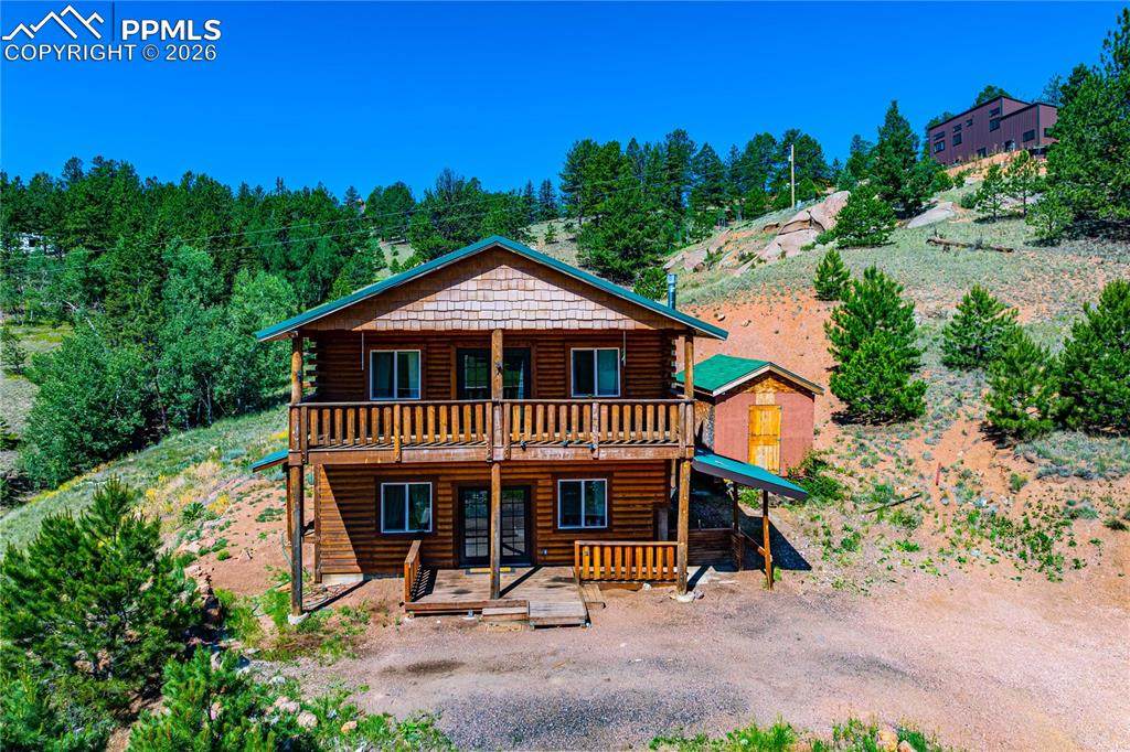 927 Stonehenge Drive - Photo 1