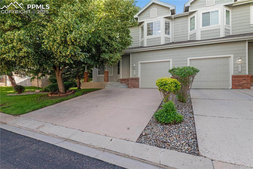 3916 Nicki Heights - Photo 1