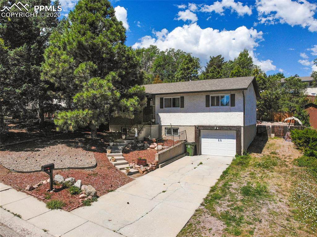 806 Paradise Lane - Photo 1
