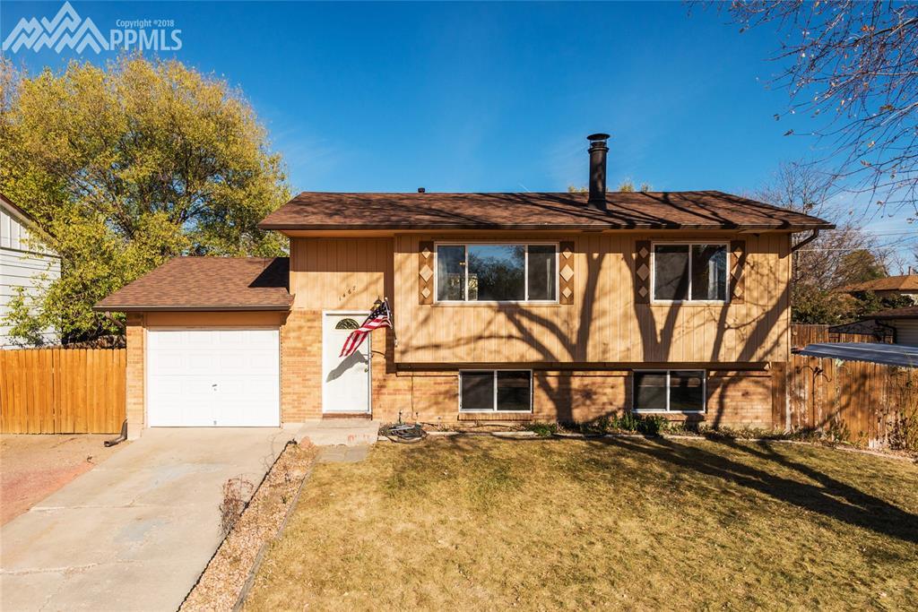 1467 Bonita Drive - Photo 1