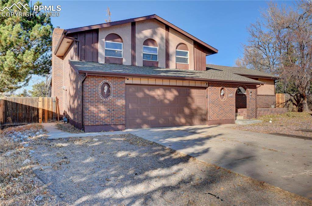 3840 Hawk Lane - Photo 1
