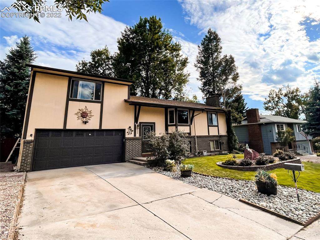 5235 Whimsical Drive - Photo 1