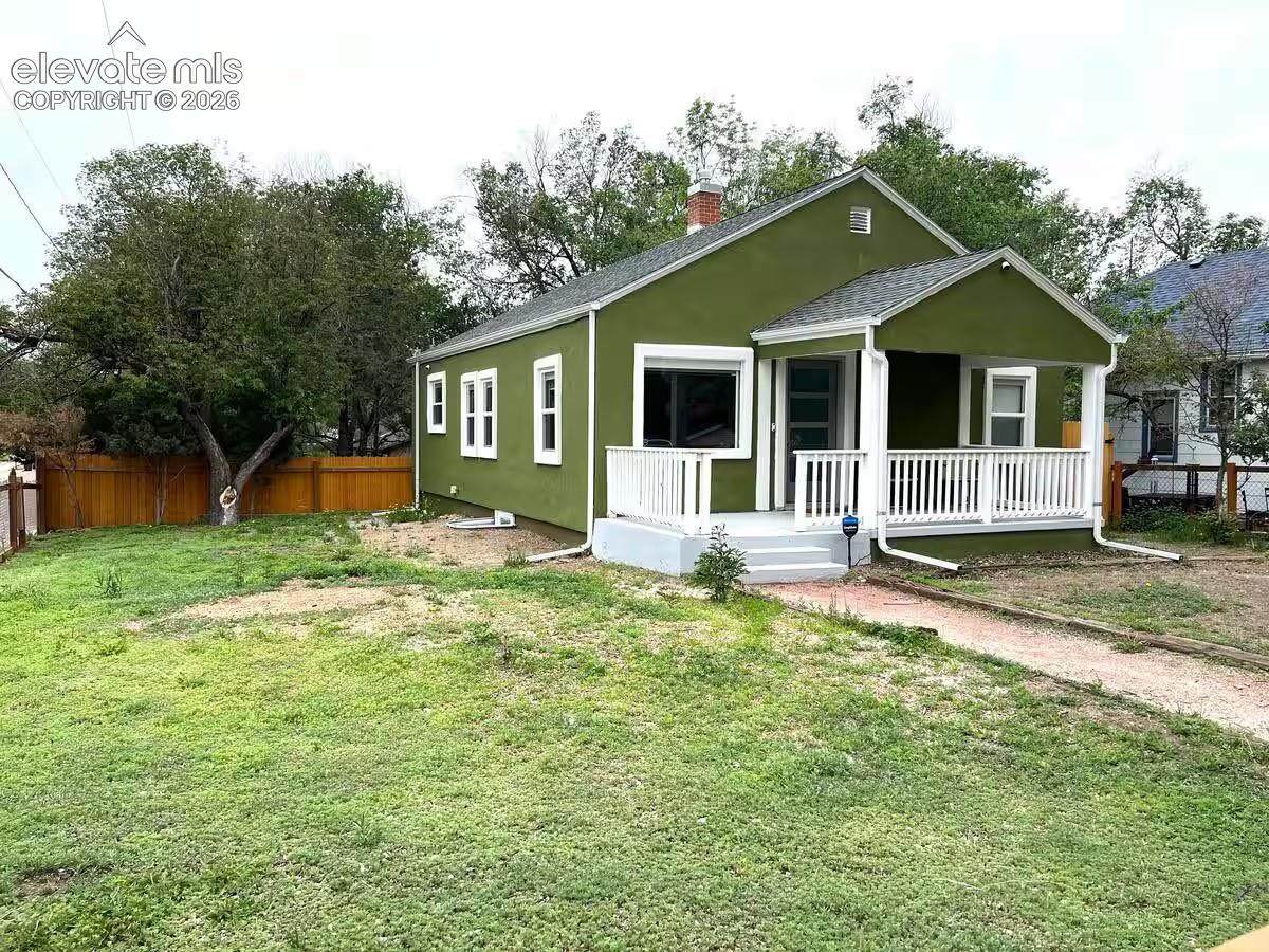 411 Olive Street - Photo 1