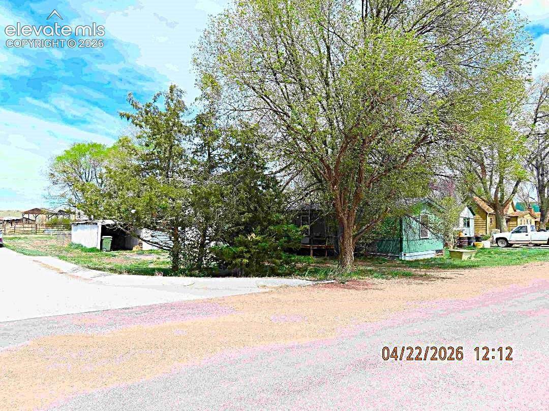 104 Rock Island Avenue - Photo 1