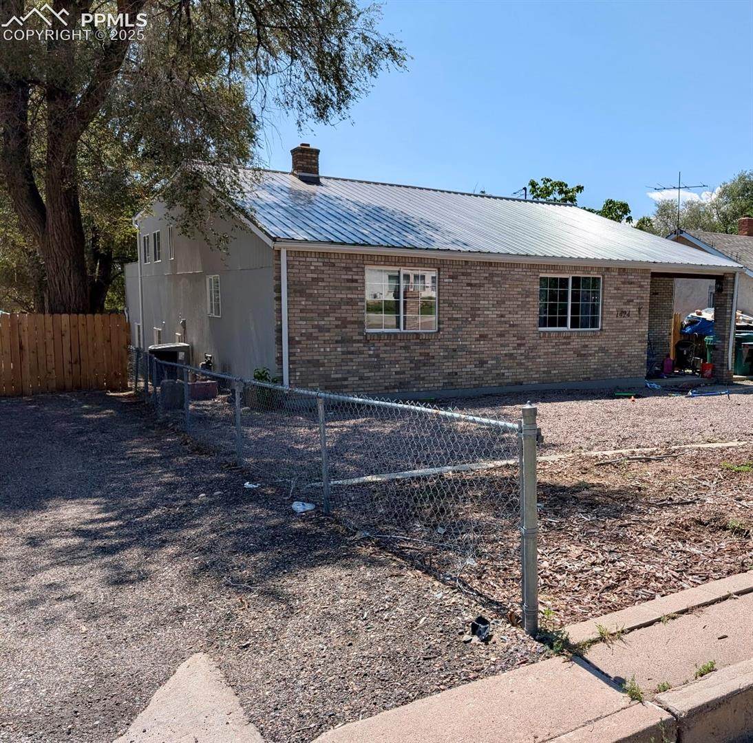 1424 14th Street - Photo 1
