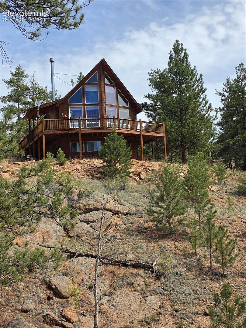 305 Private Drive - Photo 1