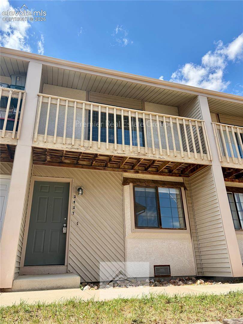 2427 Split Rock Drive - Photo 1