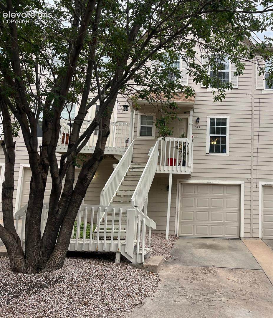 519 Shady Crest Circle - Photo 1