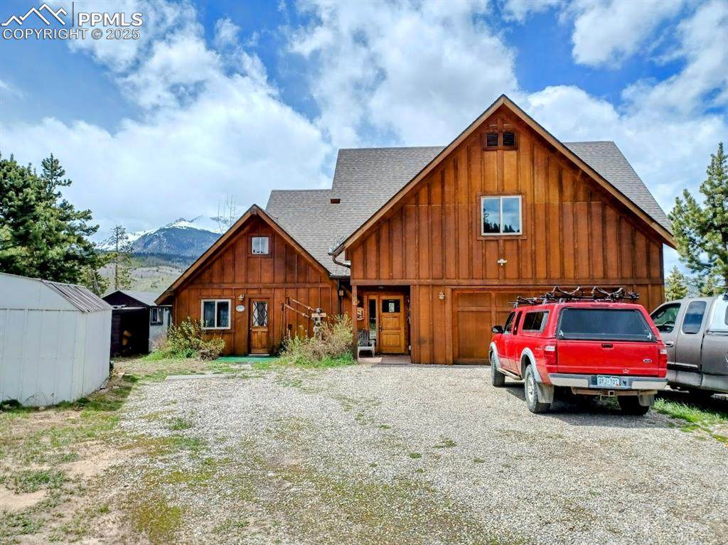 565 Tanglewood Lane - Photo 1