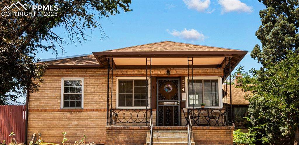 324 Grant Avenue - Photo 1