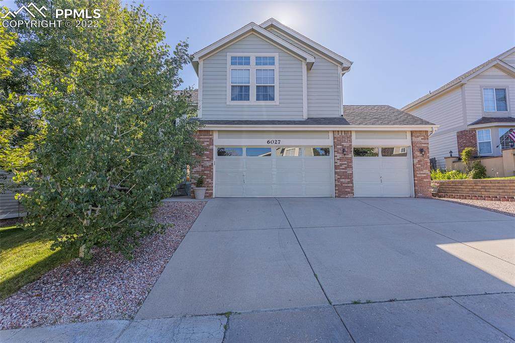 6027 Mapleton Drive - Photo 1
