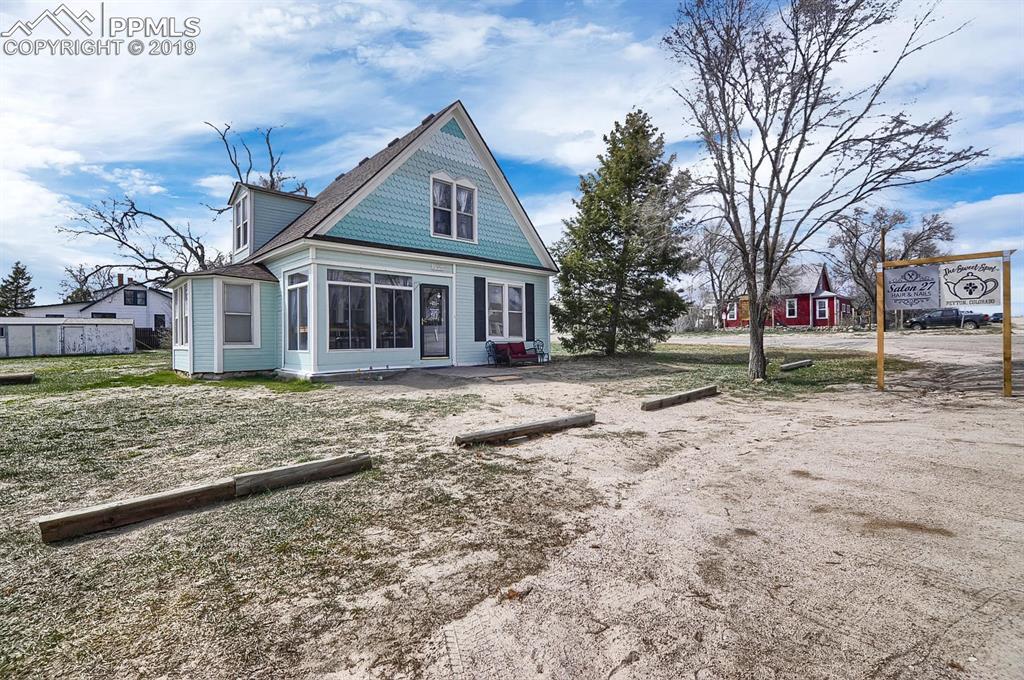 13596 Front Street - Photo 1