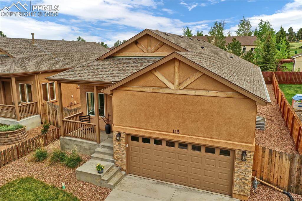 115 Greeley Boulevard - Photo 1