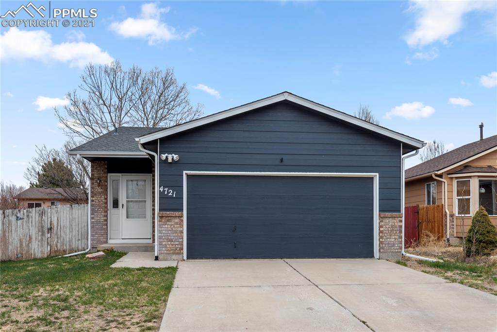 4721 Witches Hollow Lane - Photo 1