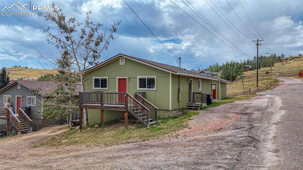 300 1st Street - Photo 1
