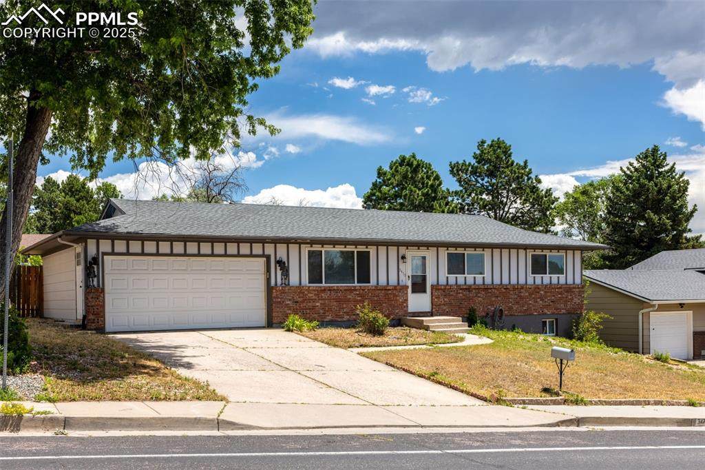 3470 Montebello Drive - Photo 1