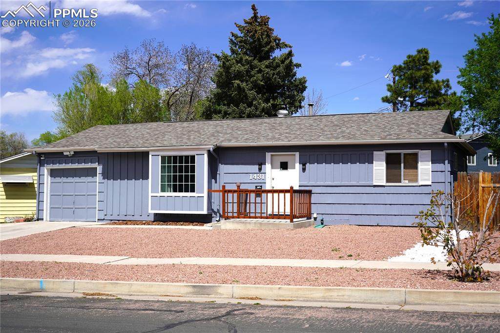 1431 Northview Drive - Photo 1
