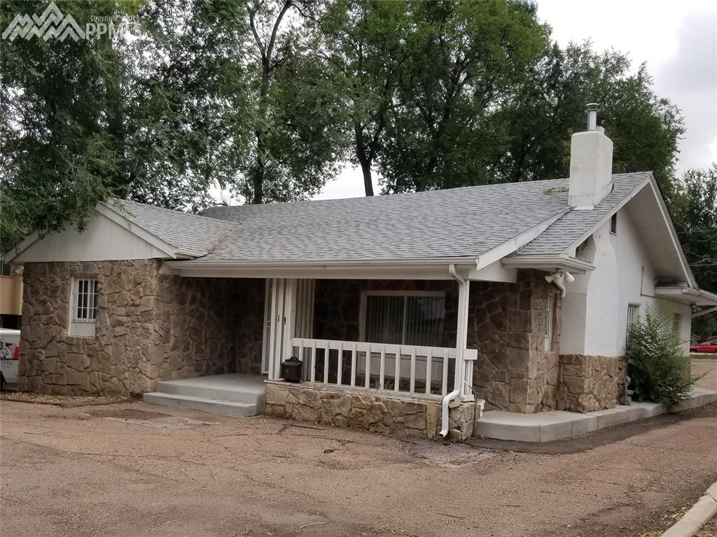 19 Union Boulevard - Photo 1