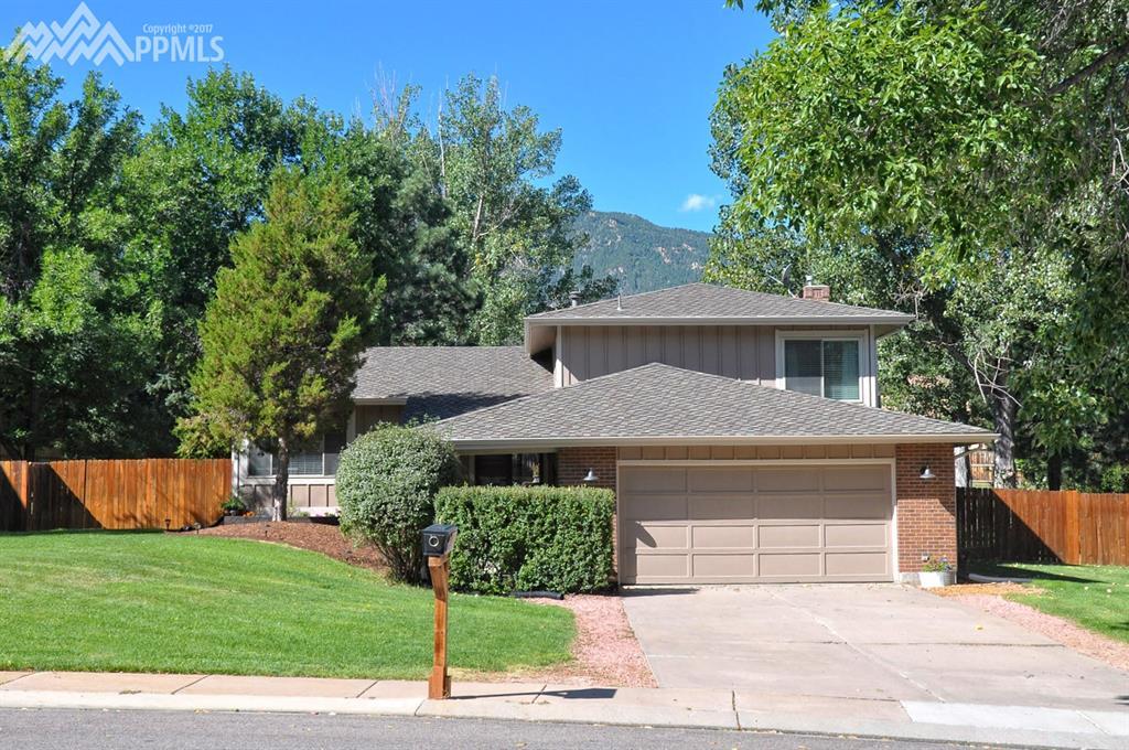 3880 Becket Drive - Photo 1