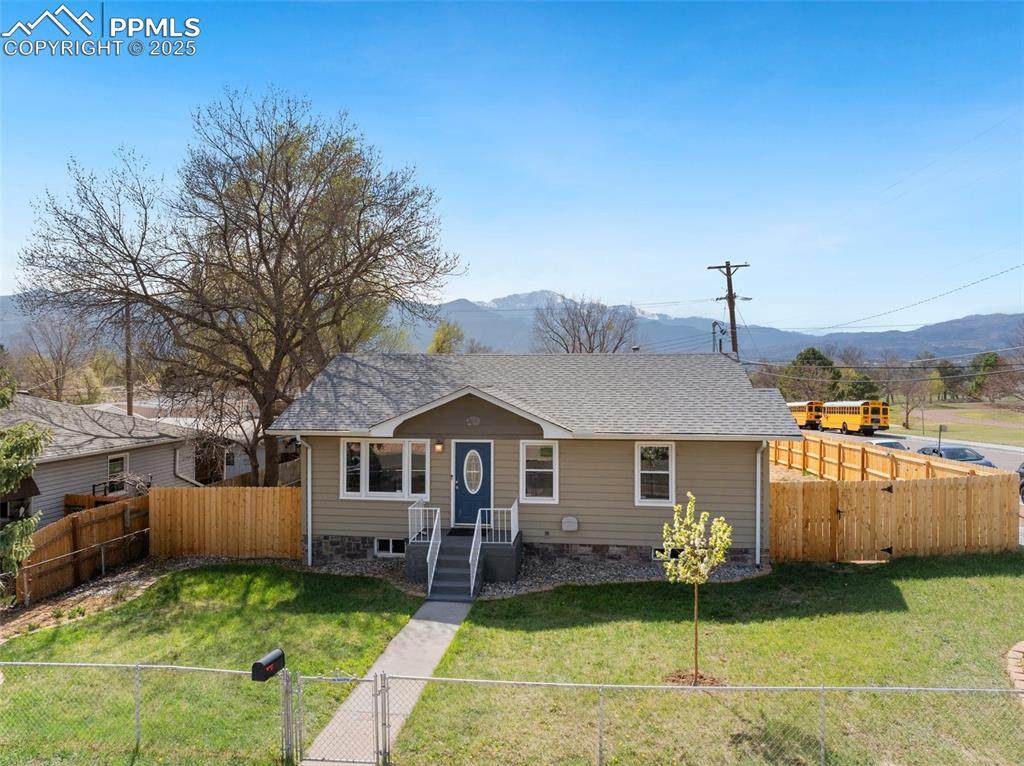 1638 Foote Avenue - Photo 1
