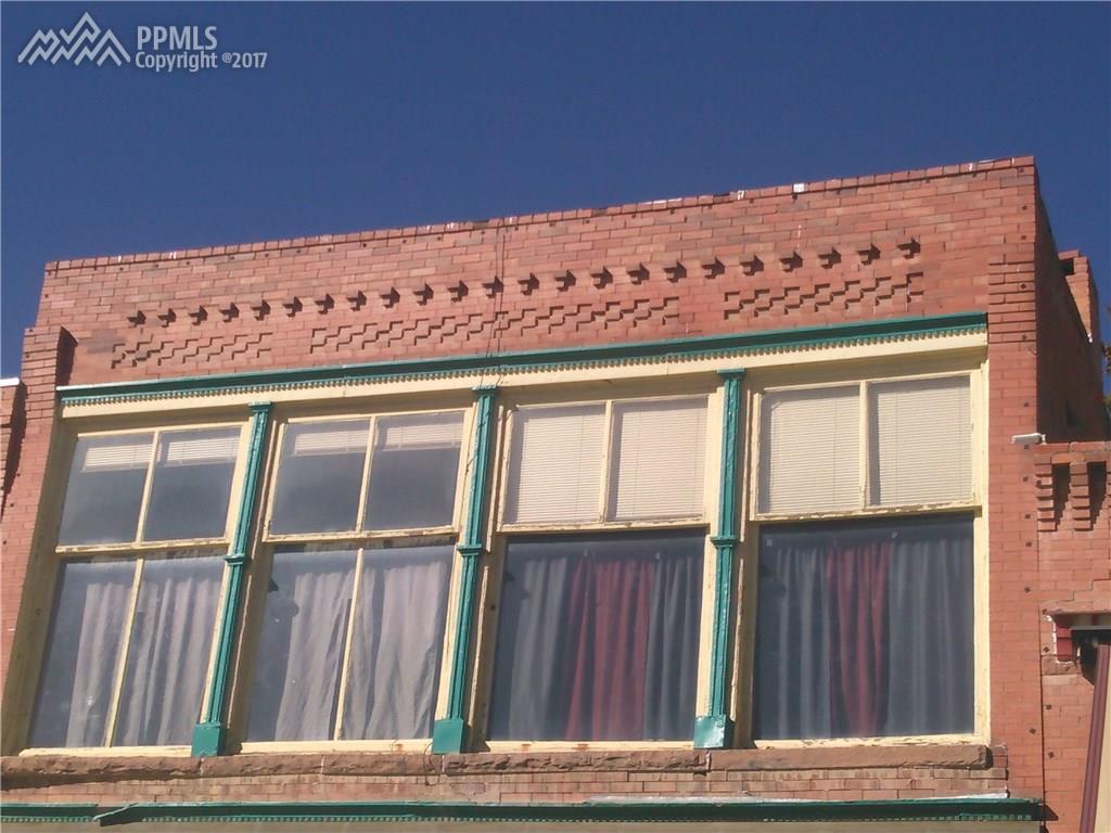 321 Bennett Avenue - Photo 1