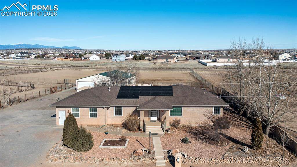 683 Paradise Drive - Photo 1
