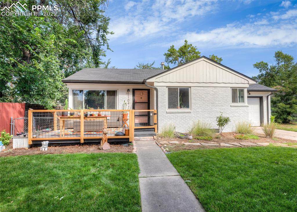 2104 Templeton Gap Road - Photo 1