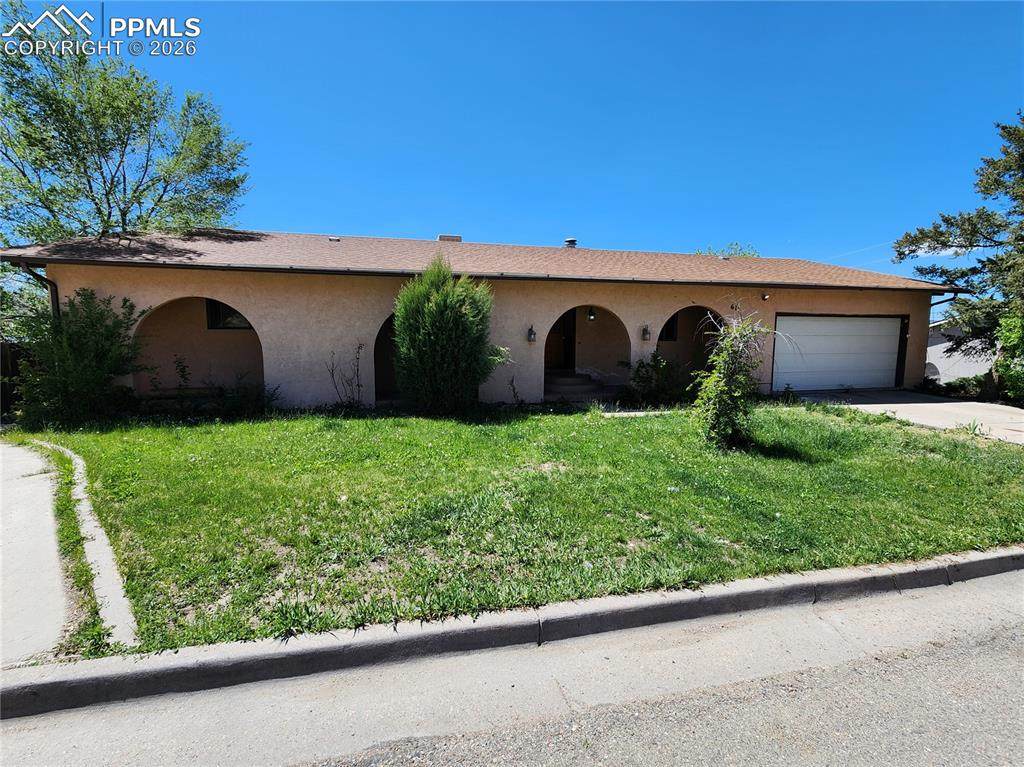 611 Indiana Avenue - Photo 1