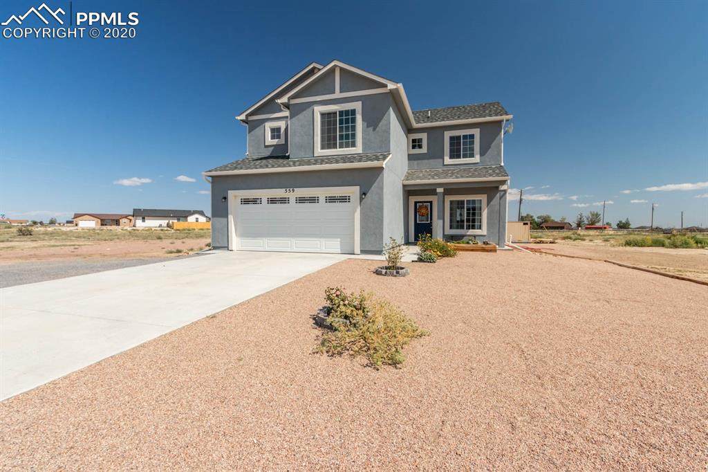 559 Blaine Drive - Photo 1