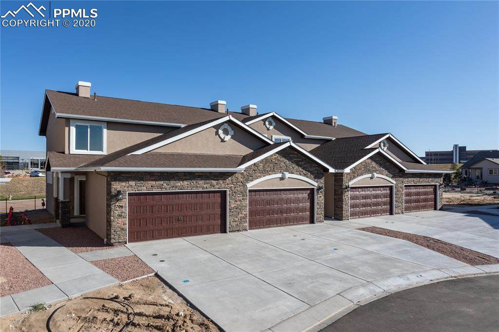 706 Thimbleberry Point - Photo 1