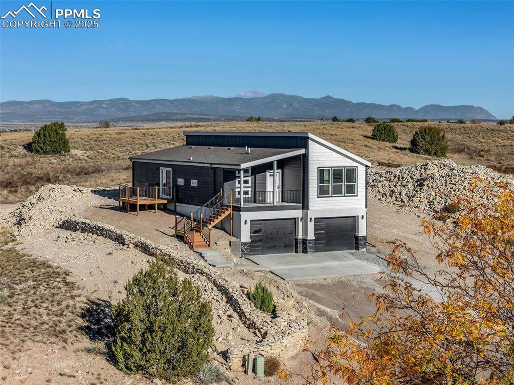 893 Greenway Avenue - Photo 1