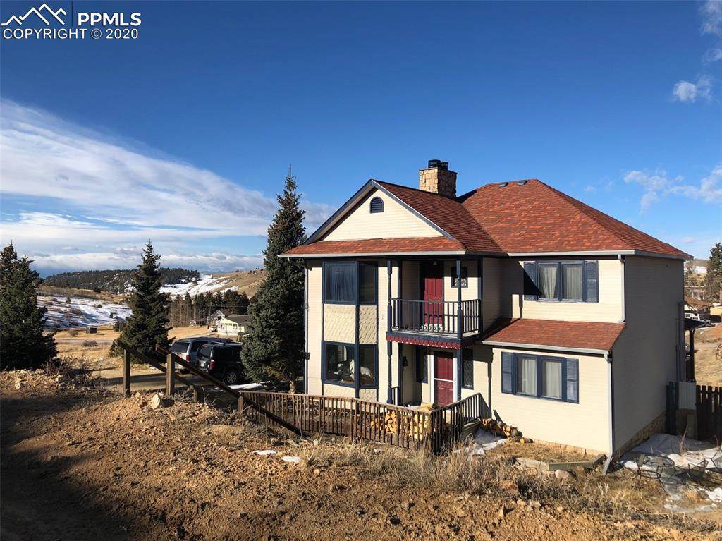 415 Silver Street - Photo 1