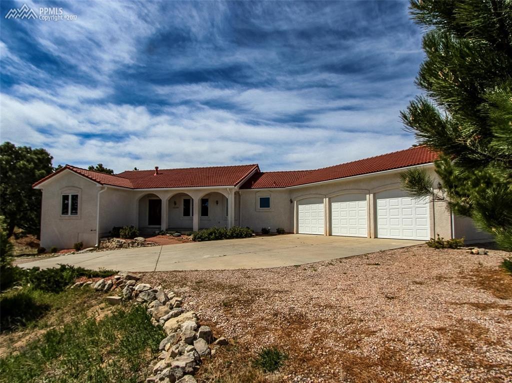 12865 Crowfoot Springs Road - Photo 1