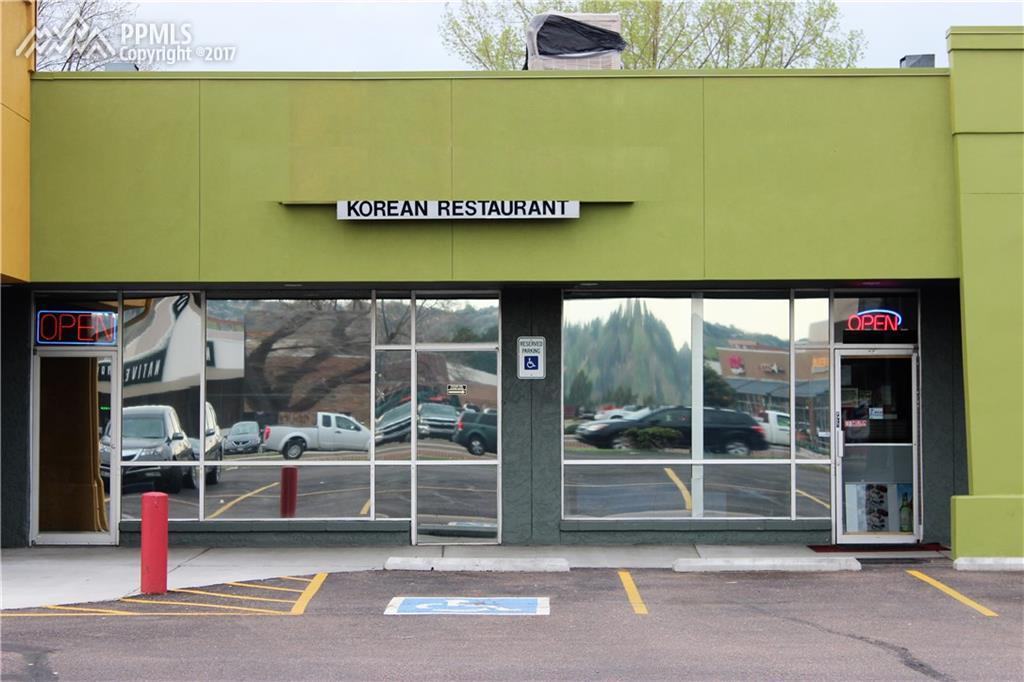 Austin Bluffs Parkway - Photo 1