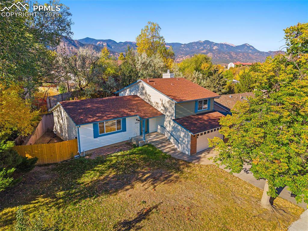 2925 Westcliff Circle - Photo 1