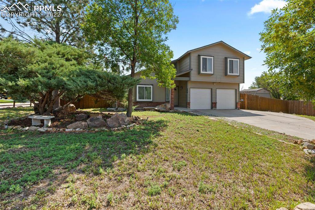 404 Turf Trail - Photo 1